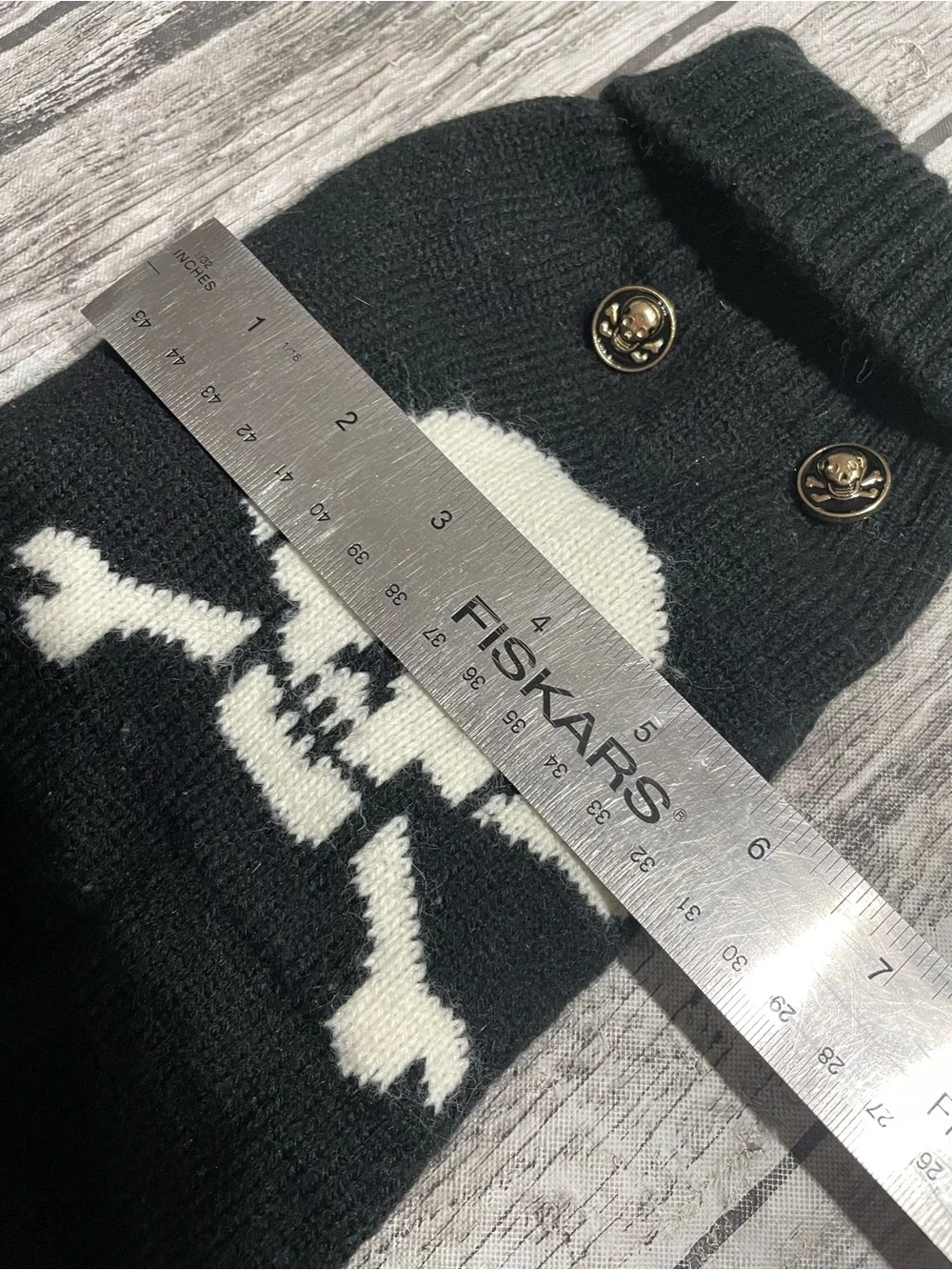Small Wag-A-Tude Knit Skull Sweater for Dogs Cats Pet Excellent Condition